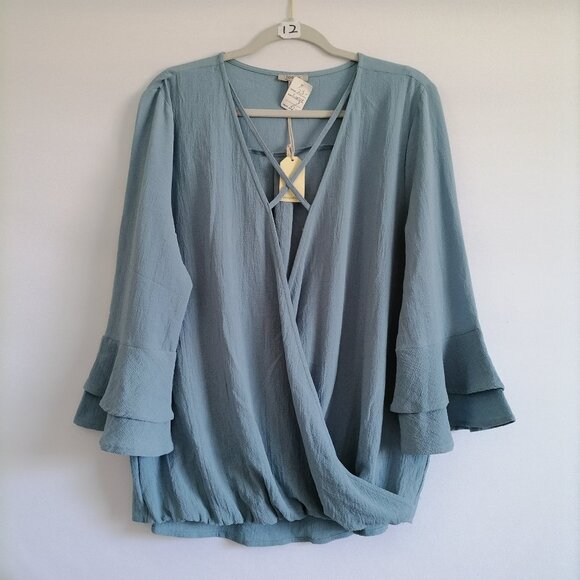 NWT Jodifl Womens Gray Bell Sleeve Surplice Neck Faux Wrap Blouse Top Size L - Picture 1 of 7